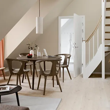 Aparthotel Aura